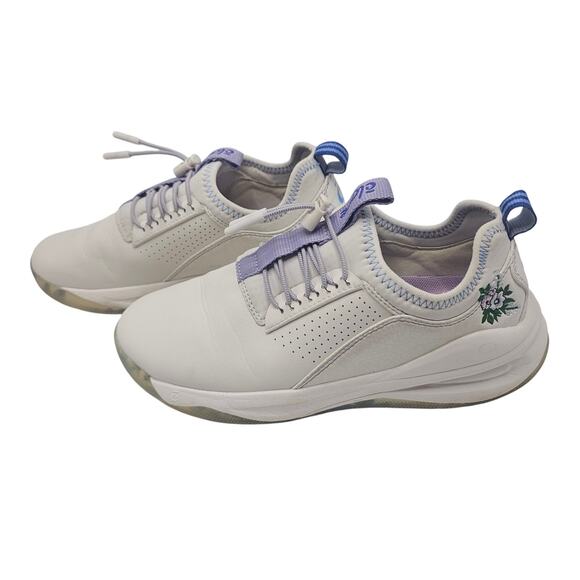 Clove Classic White Women’s Nursing Shoes with Floral Embroidery Size 6.5 - Picture 4 of 13